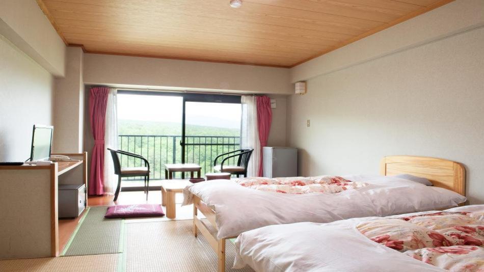 Hotel New Koyo Kusatsu  Buitenkant foto