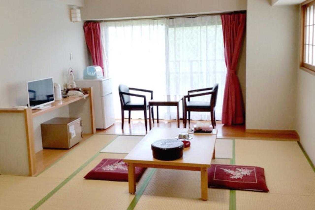 Hotel New Koyo Kusatsu  Buitenkant foto
